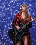 AMSTERDAM, NETHERLANDS - JULY 05: (EDITORIAL USE ONLY. NO STANDALONE PUBLICATION USE (NO SPECIAL INTEREST OR SINGLE ARTIST PUBLICATION USE; NO BOOK USE)) Taylor Swift performs onstage during  "Taylor Swift