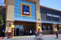 SIMI VALLEY - JUN 16: Aldi Store grand opening on June 16, 2016 in Simi Valley, California.  Aldi is a low price grocery outlet that is rapidly expanding in the USA.