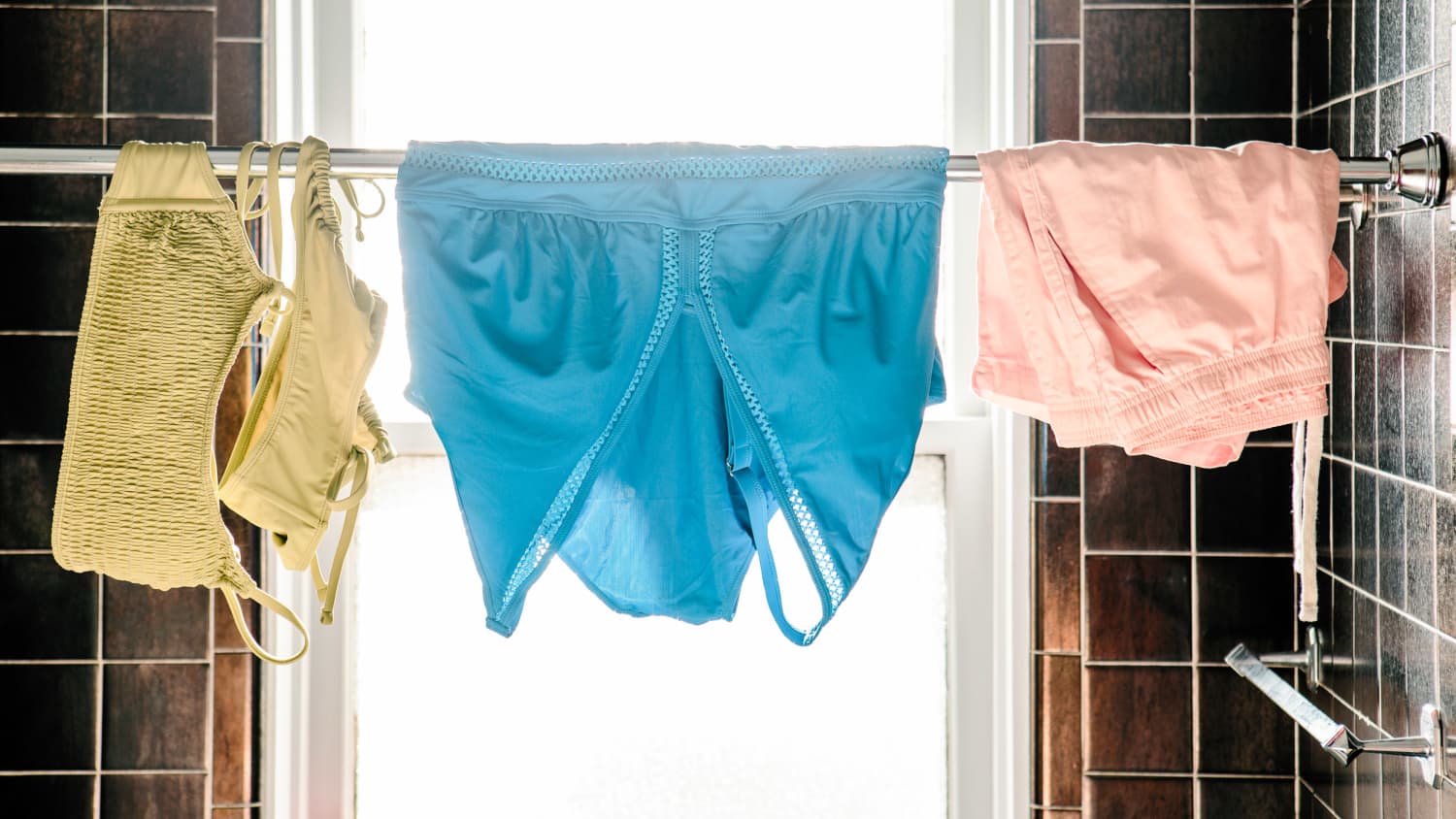 How to Hygienically Wash Swimwear on Vacation (Even in a Hotel!)