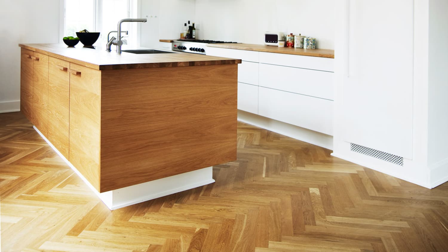 Herringbone Flooring Where To Find Our Favorites Apartment Therapy