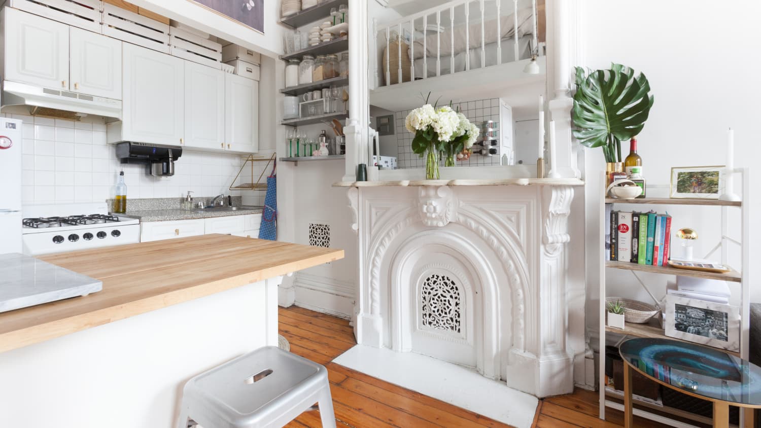 What Is Considered A Small Apartment Apartment Therapy