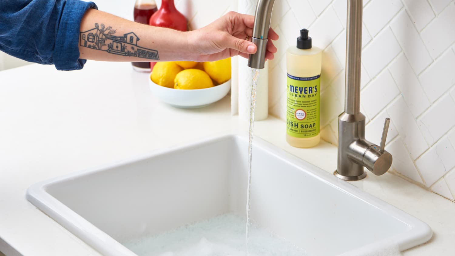TikToker shares easy way to clean your faucet