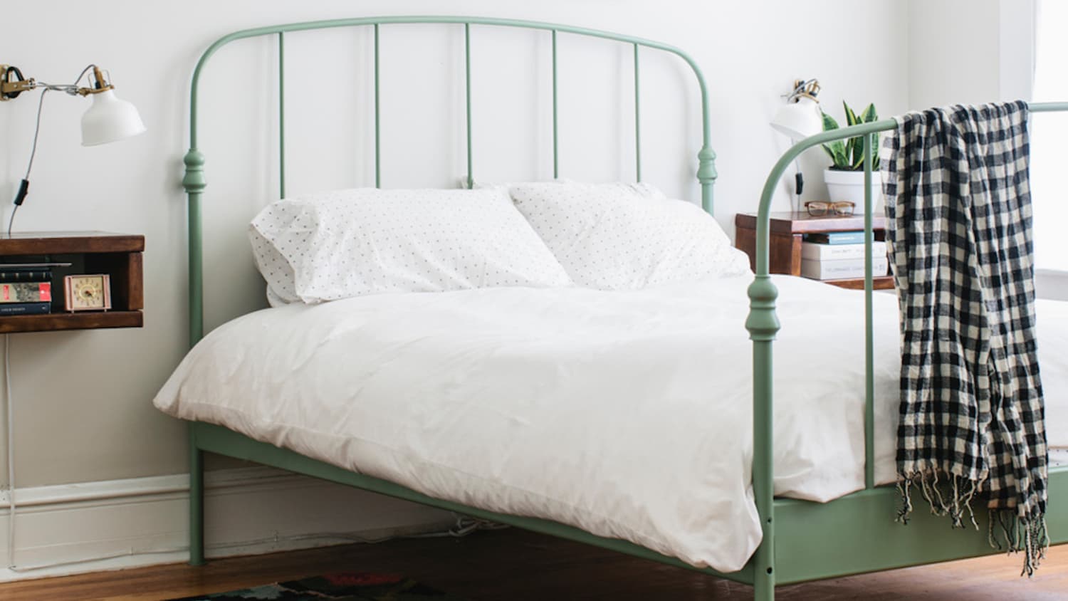 10 Easy Ikea Hacks Using Spray Paint Apartment Therapy