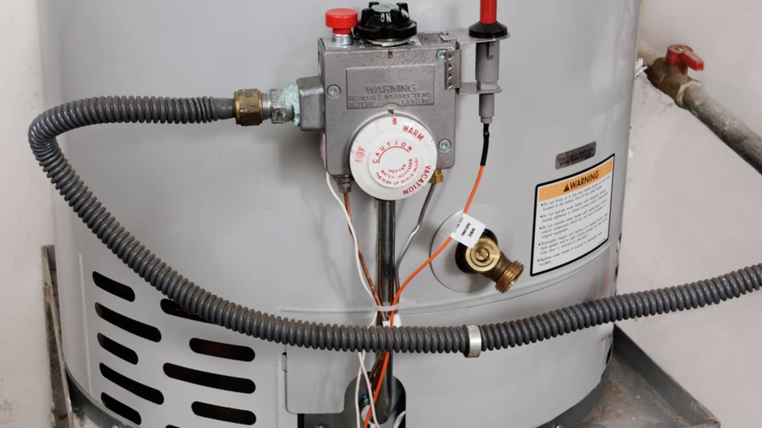 The Bottom Line: What It Really Costs to Buy u0026 Install a Water Heater |  Apartment Therapy