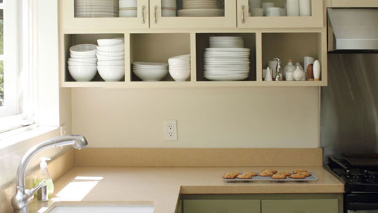 Cabinets vs. Open Shelving – Which is better for your kitchen - ABC Glass &  Mirror