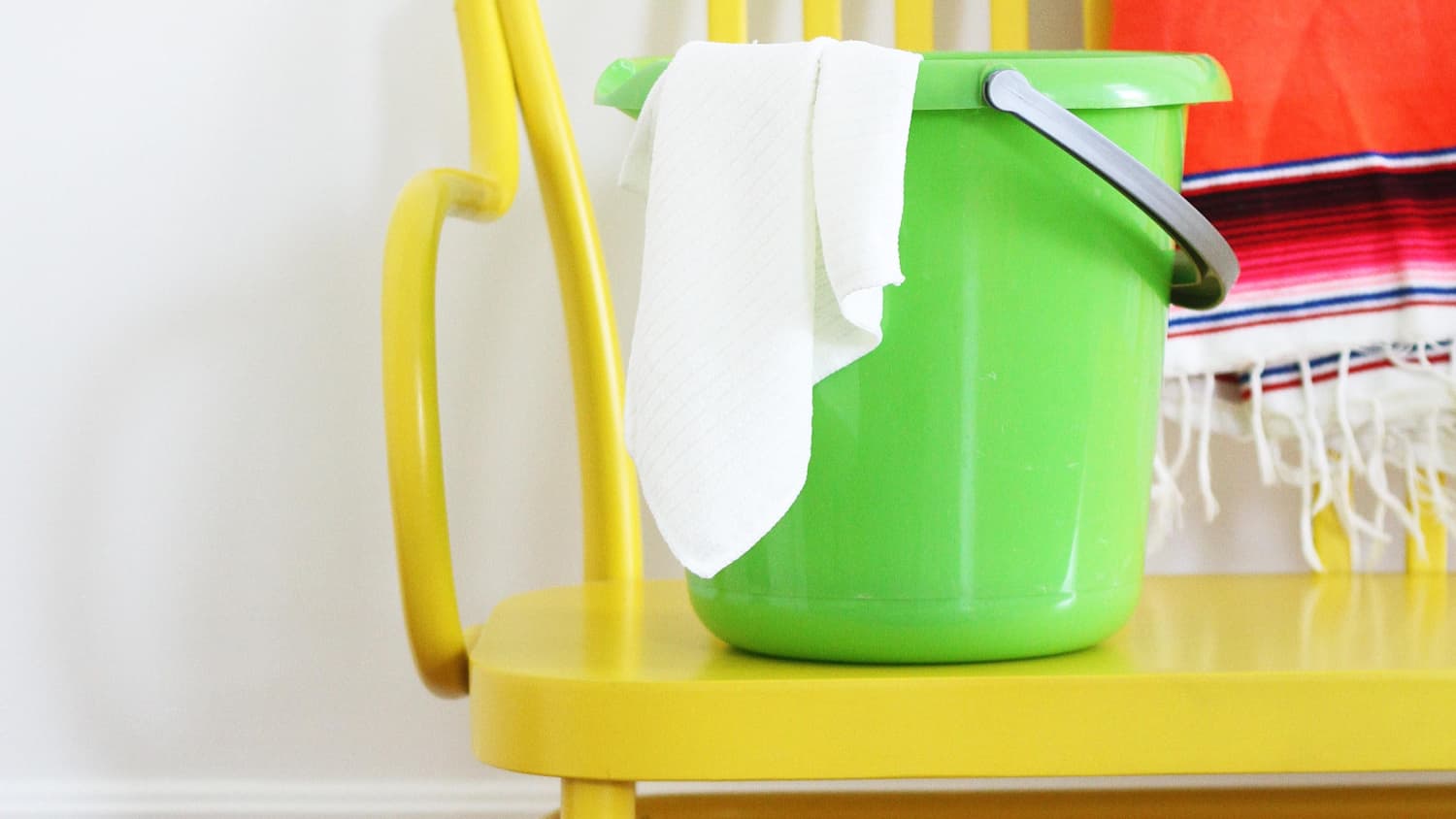 How To Wash Walls Best Way To Clean Walls Apartment Therapy