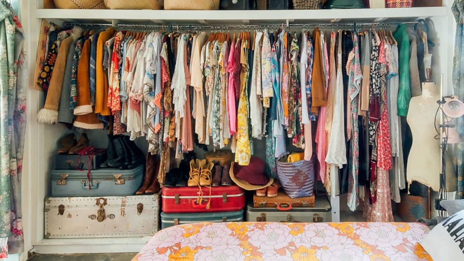 Why & How to Shop for Secondhand Clothes - Just to Claireify