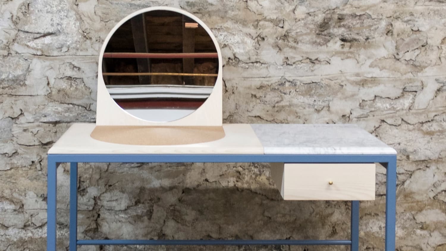 10 Modern Makeup Vanity Tables For The Beauty Room Apartment Therapy