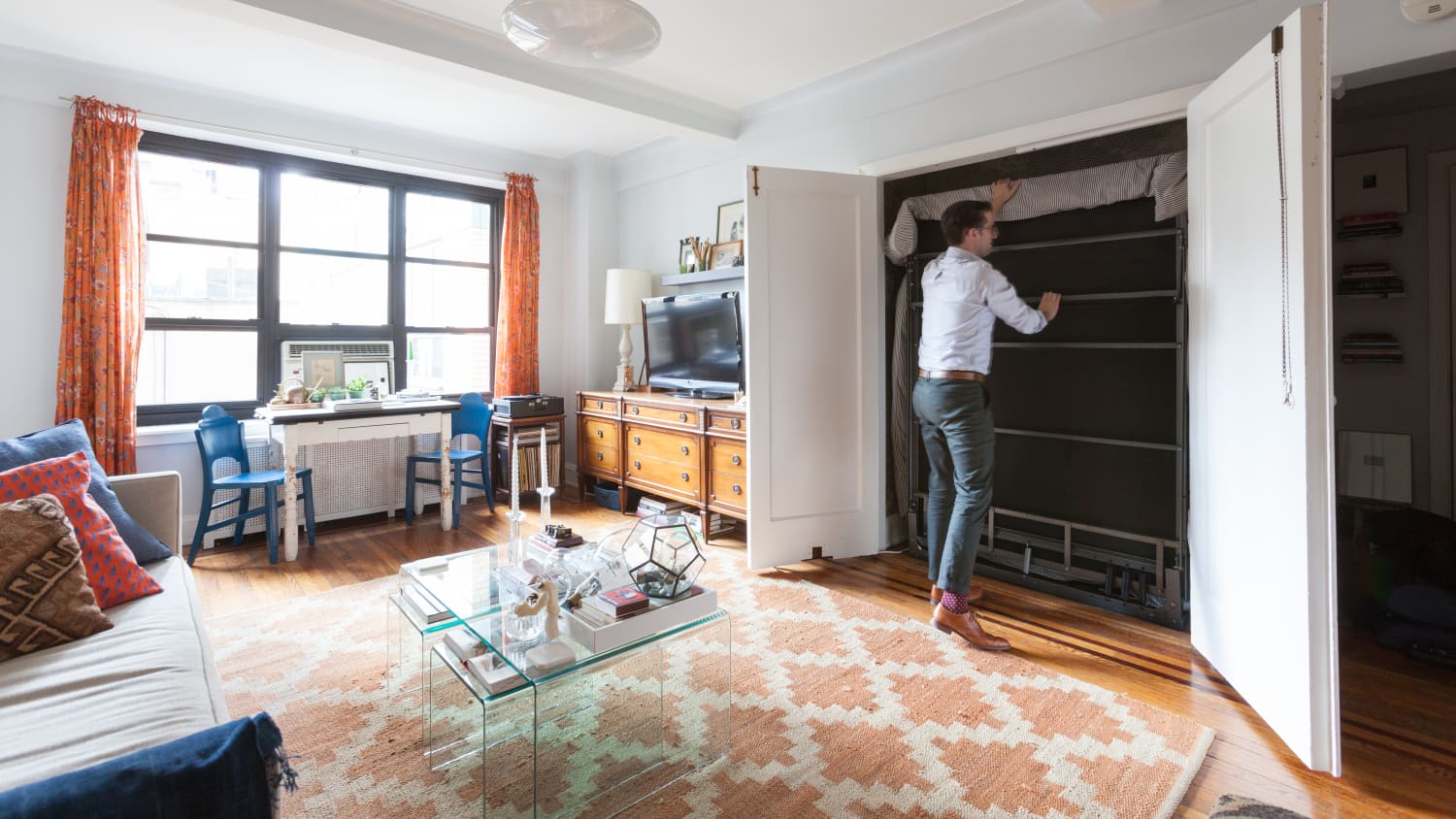 Murphy Bed Projects For Small Spaces Apartment Therapy Alpine murphy bed with desk you modern beds plans. murphy bed projects for small spaces
