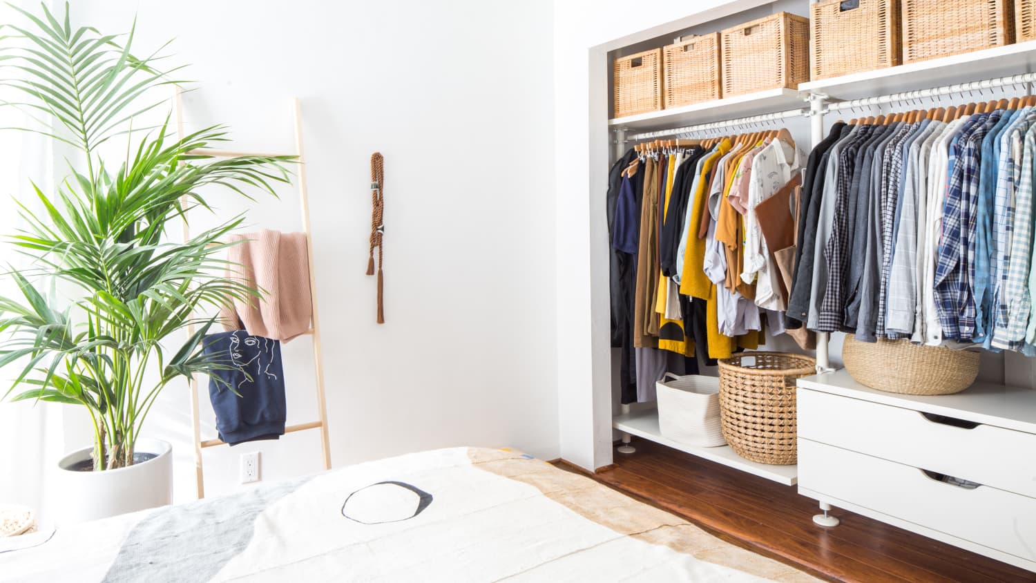 9 Bedroom Organizing Tips to Use Right Now