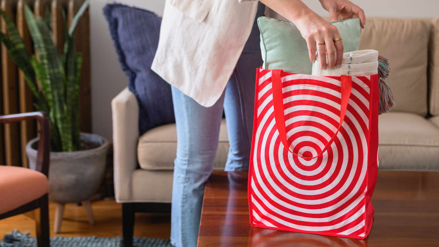 Hurry! This Handheld Vacuum Shoppers Swear by Is Just $25 at