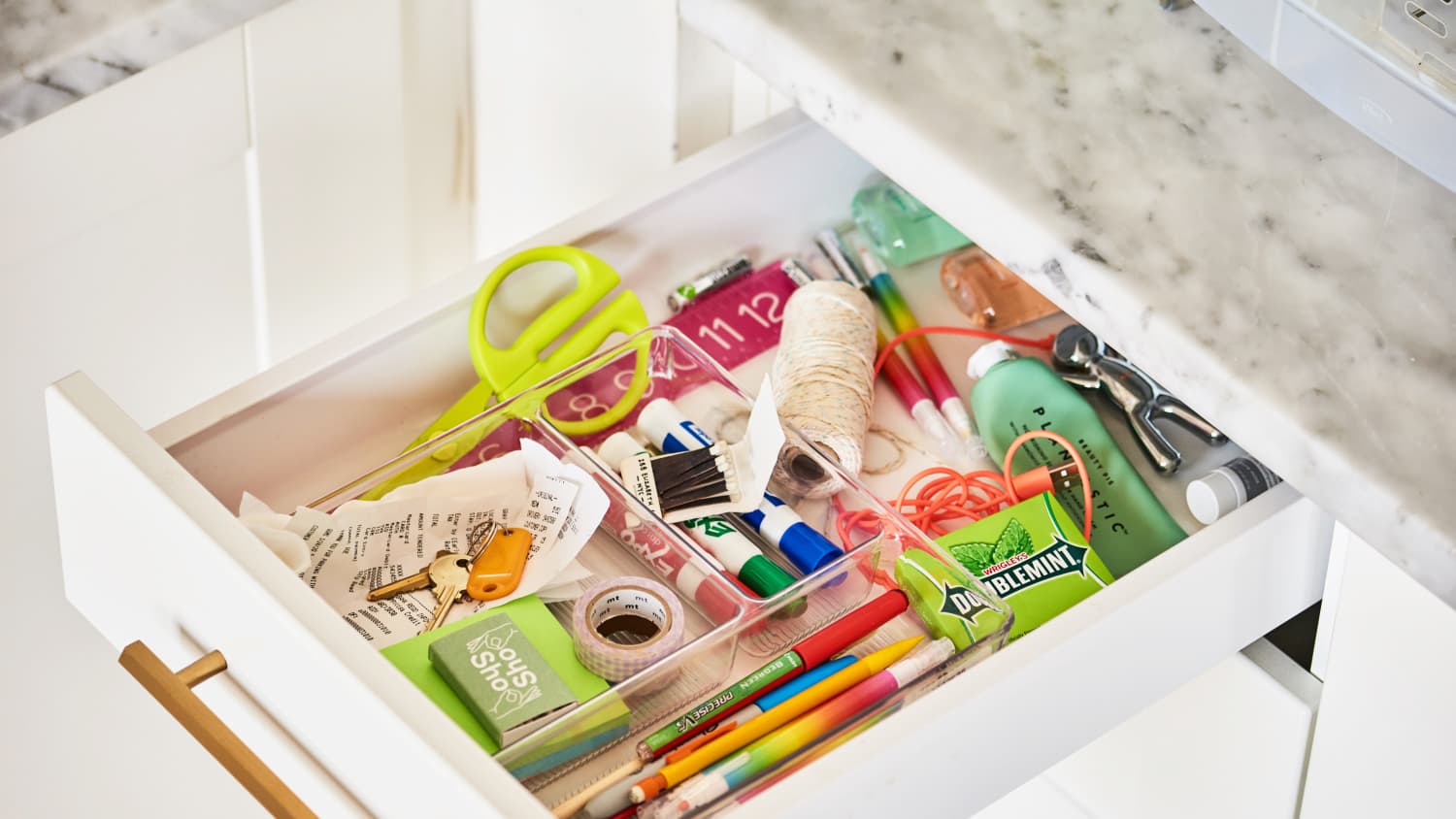 Organizing the kitchen drawers (even the junk drawer) – Green With