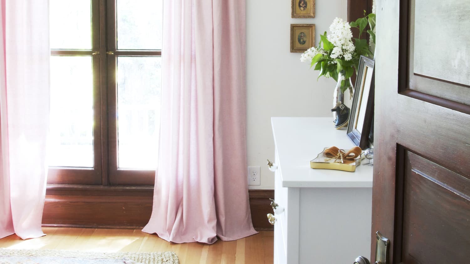 18 Diy Curtain Ideas Easy Ways To Make Curtains Apartment Therapy