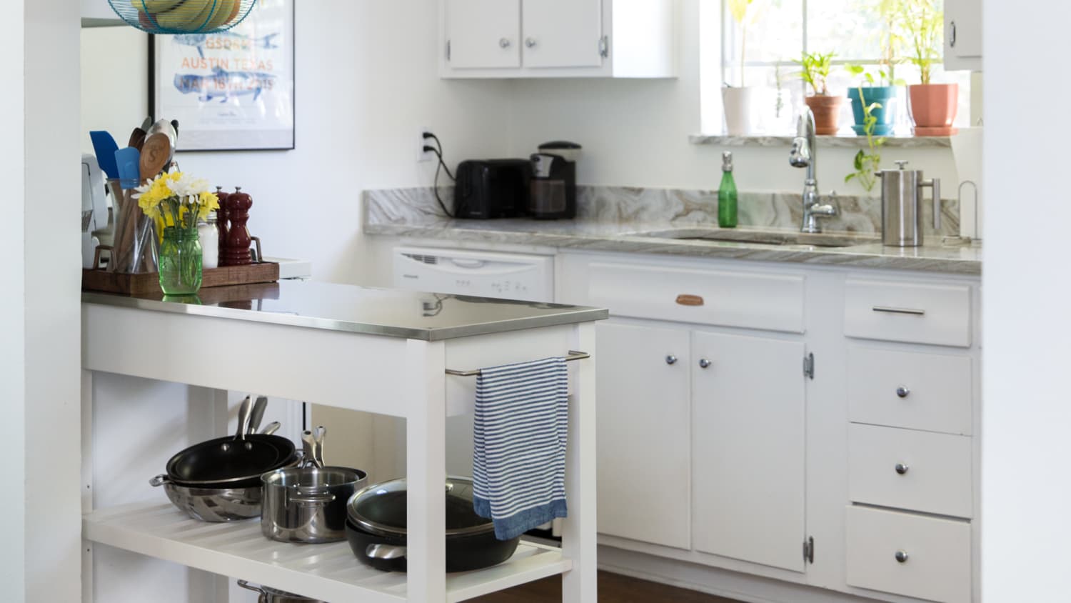 12 Best Kitchen Islands with Storage 2024: Wayfair, Home Depot, Ashley |  The Kitchn, image size:1500x844