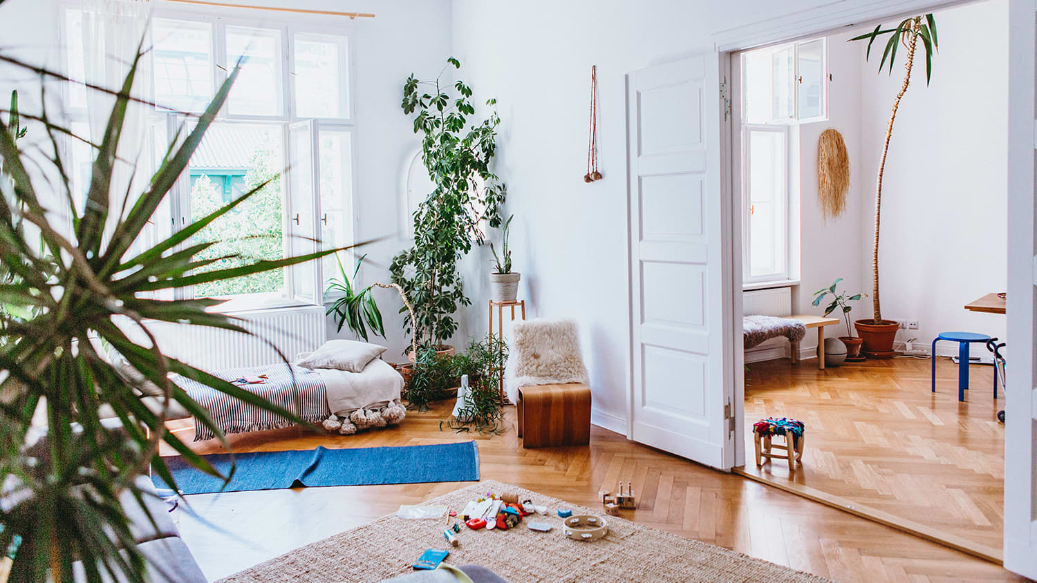 Minimal Plant-Filled Berlin Flat Tour Photos | Apartment Therapy