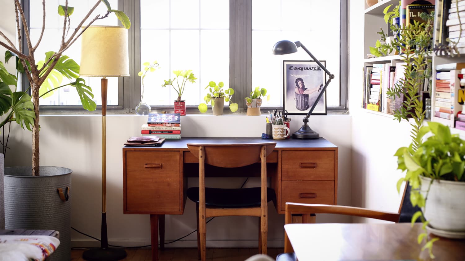 26 Home Office Must-Haves for a Small Business - Joyful Derivatives