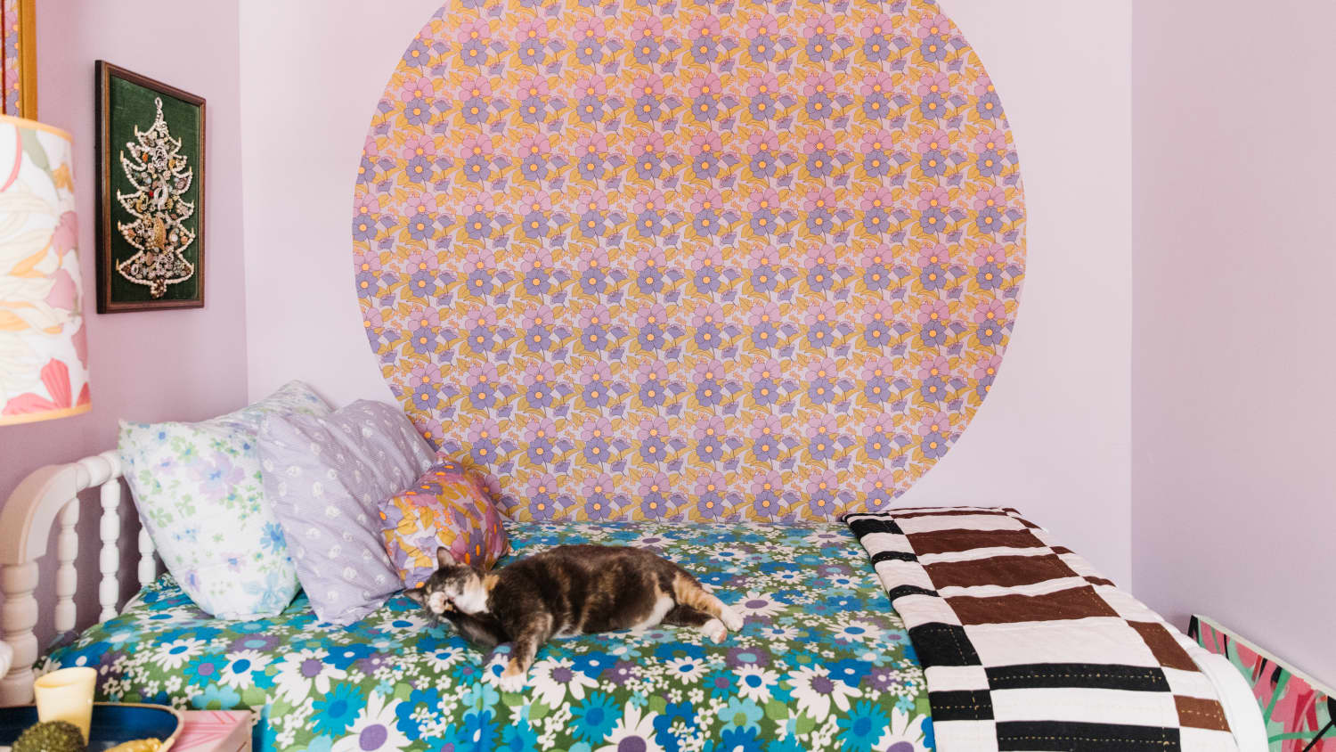 Tour a Totally Trippy Pink and Purple Melbourne Home in Which Art