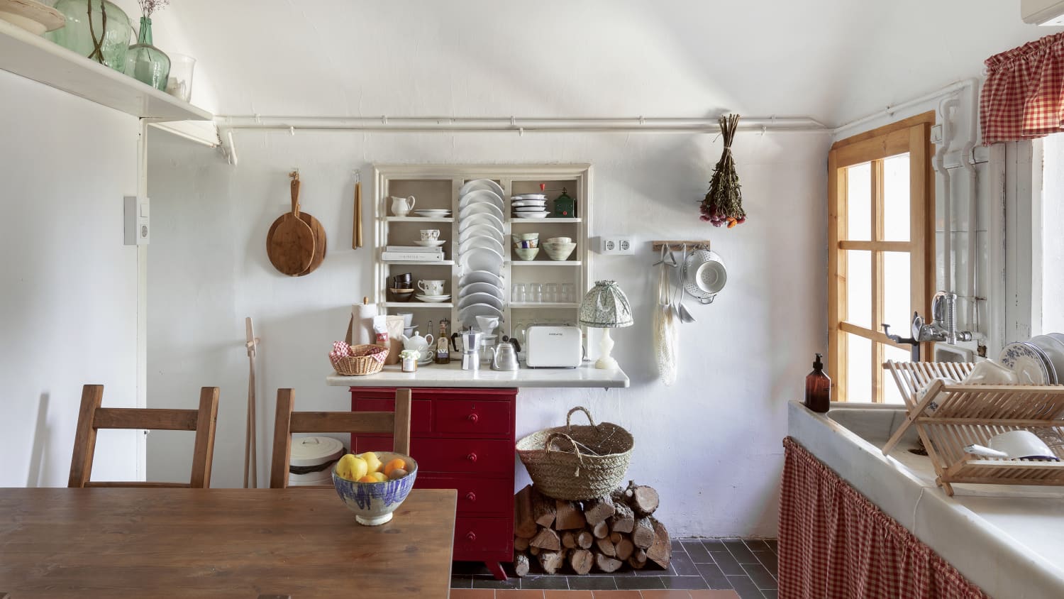 Here's Everything You Need to Know About an Unfitted Kitchen | Apartment  Therapy, image size:1500x844