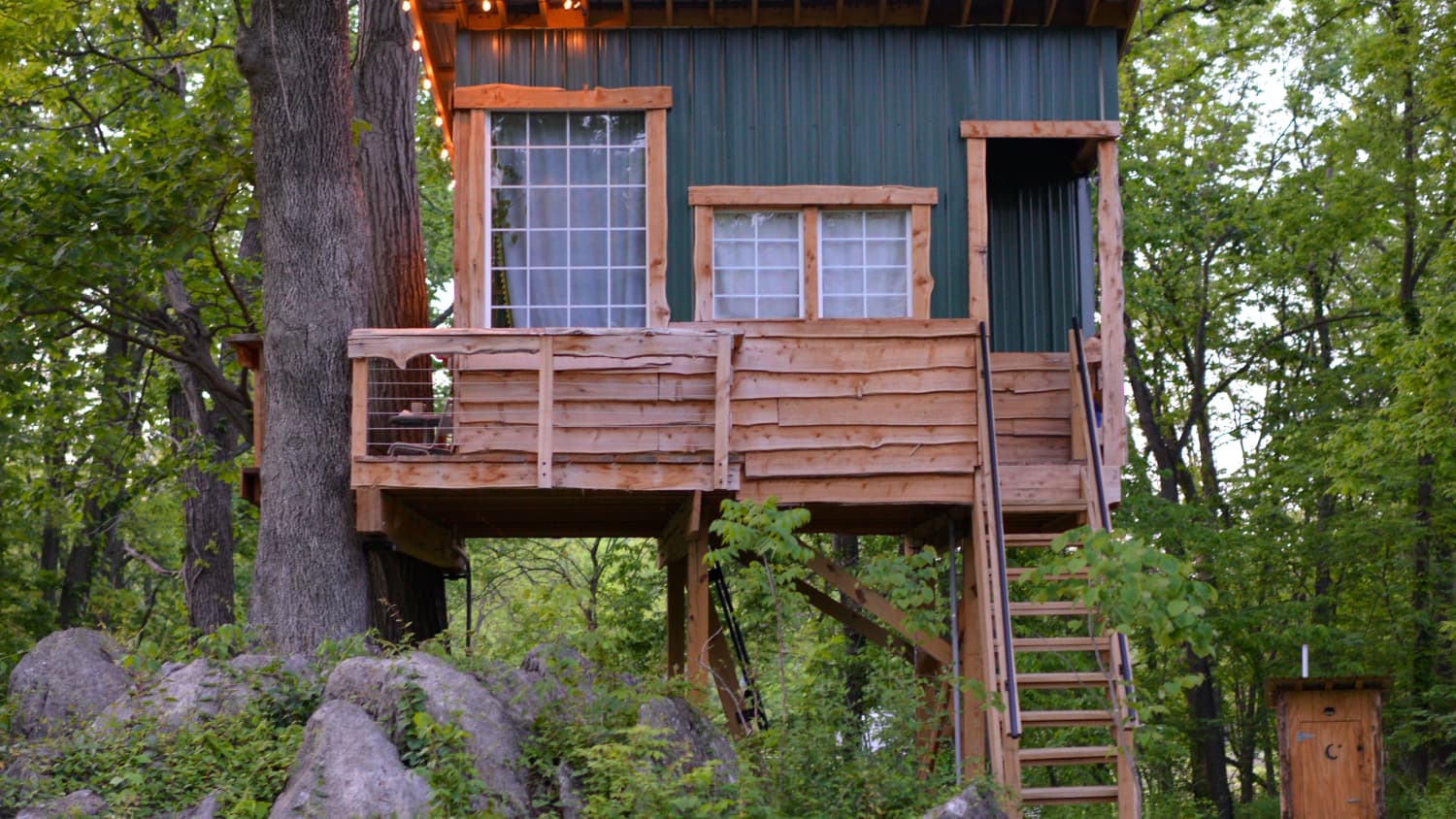 Hand Built Tree House | Apartment Therapy