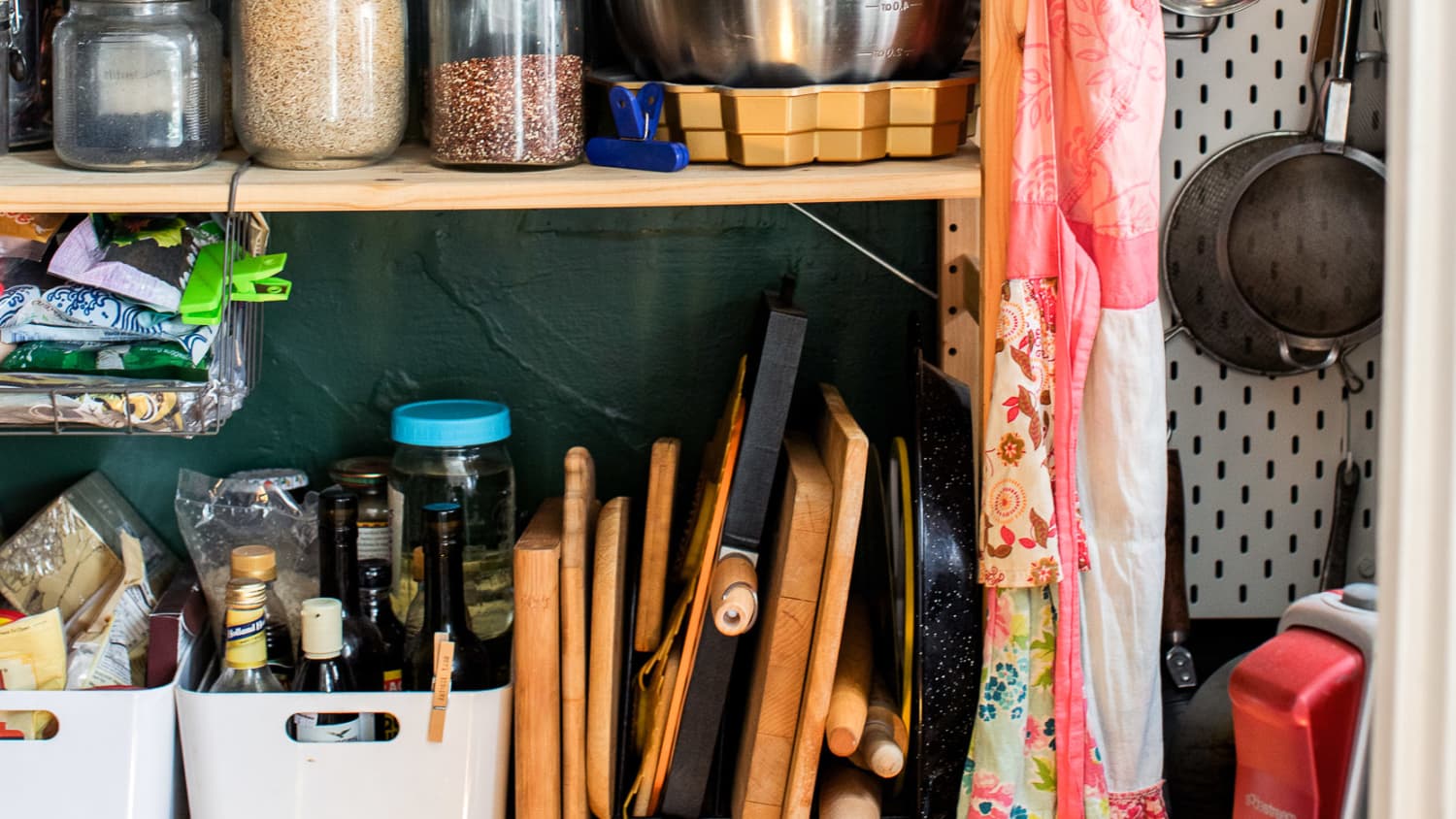 This Restaurant Food Storage Solution Does Wonders in My Home Kitchen