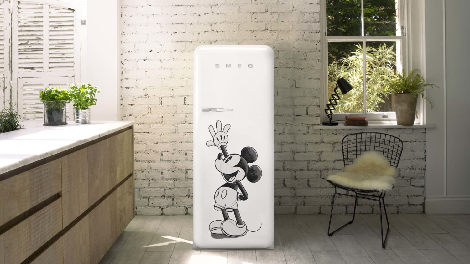 Smeg's New Limited-Edition Fridges Are Cheerful and Champagne-Inspired