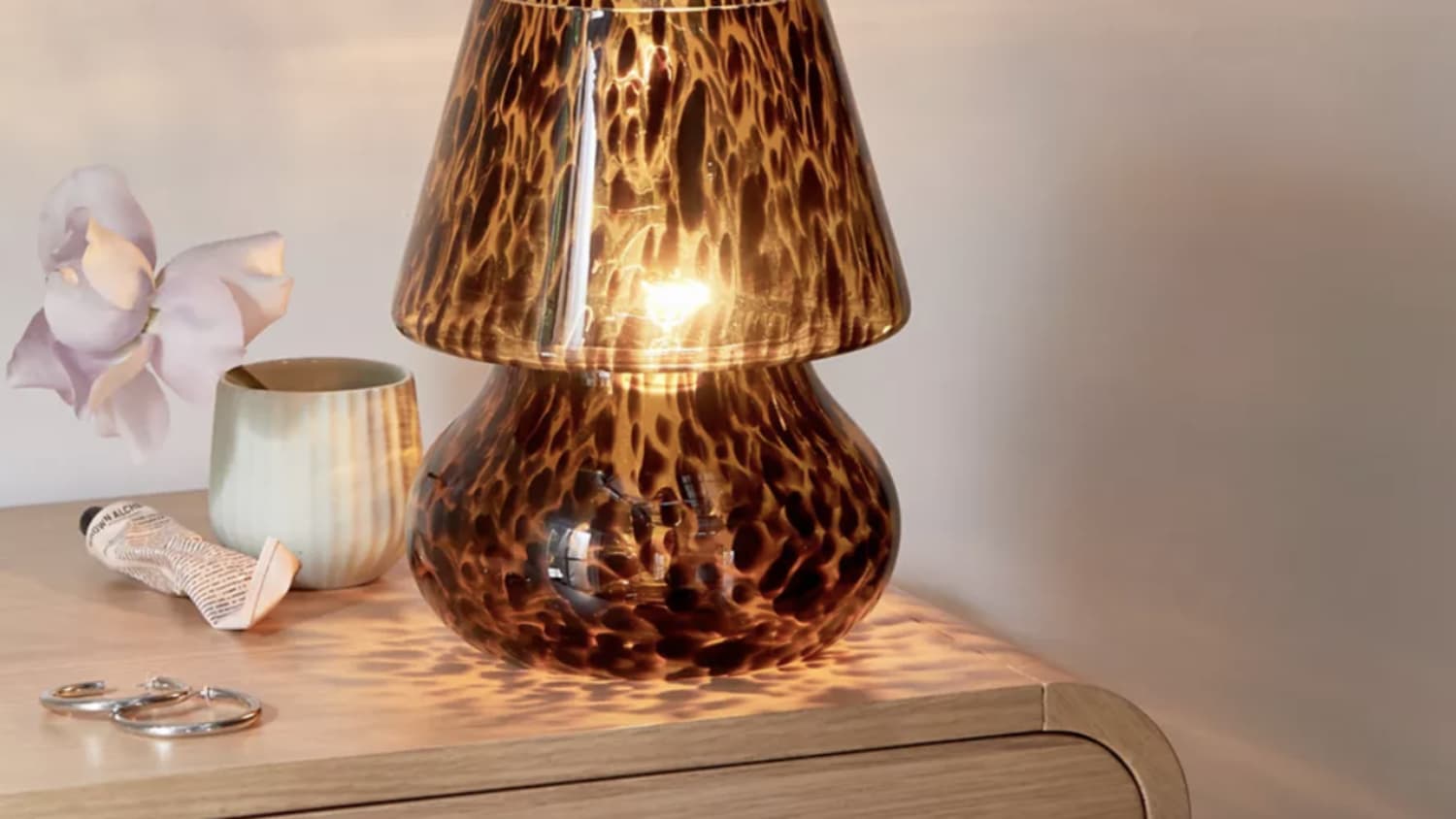 A VINTAGE 20thC ITALIAN TABLE LAMP BY VISTOSI c.1980 — Pushkin's, image size:1500x844