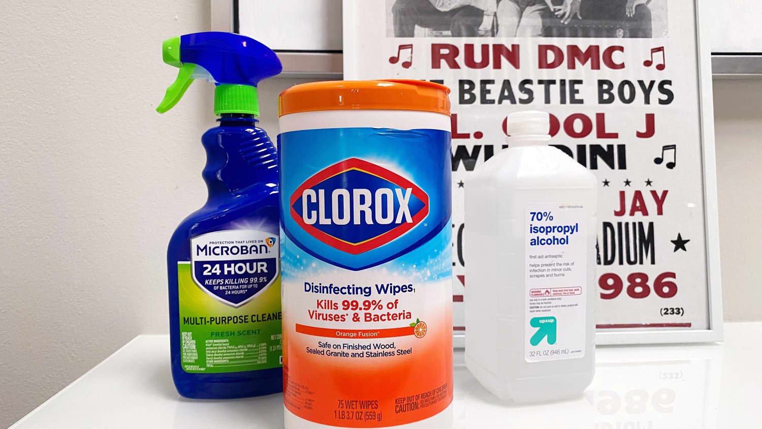 can i clean my shoes with clorox wipes