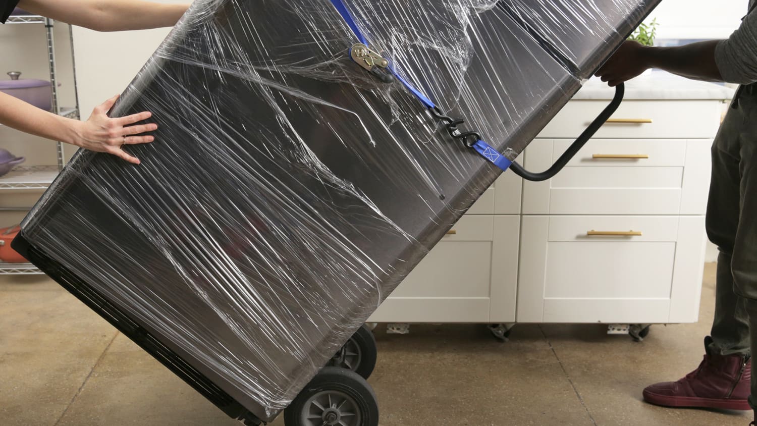 How to Choose the Right Dolly For Your Move - Moving Insider