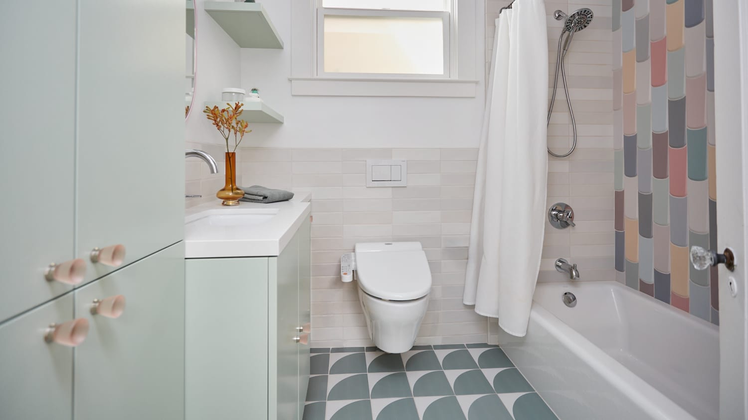 13 Amazing Tiny House Bathrooms (and How to Copy Them)