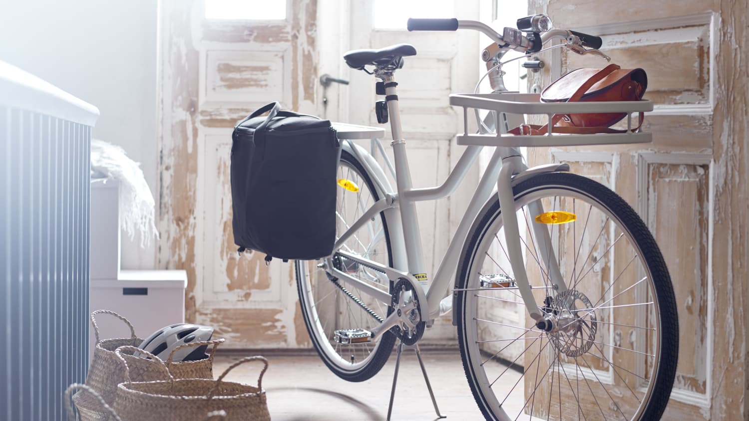 An Honest Review of IKEA s New SLADDA Bicycle The Kitchn