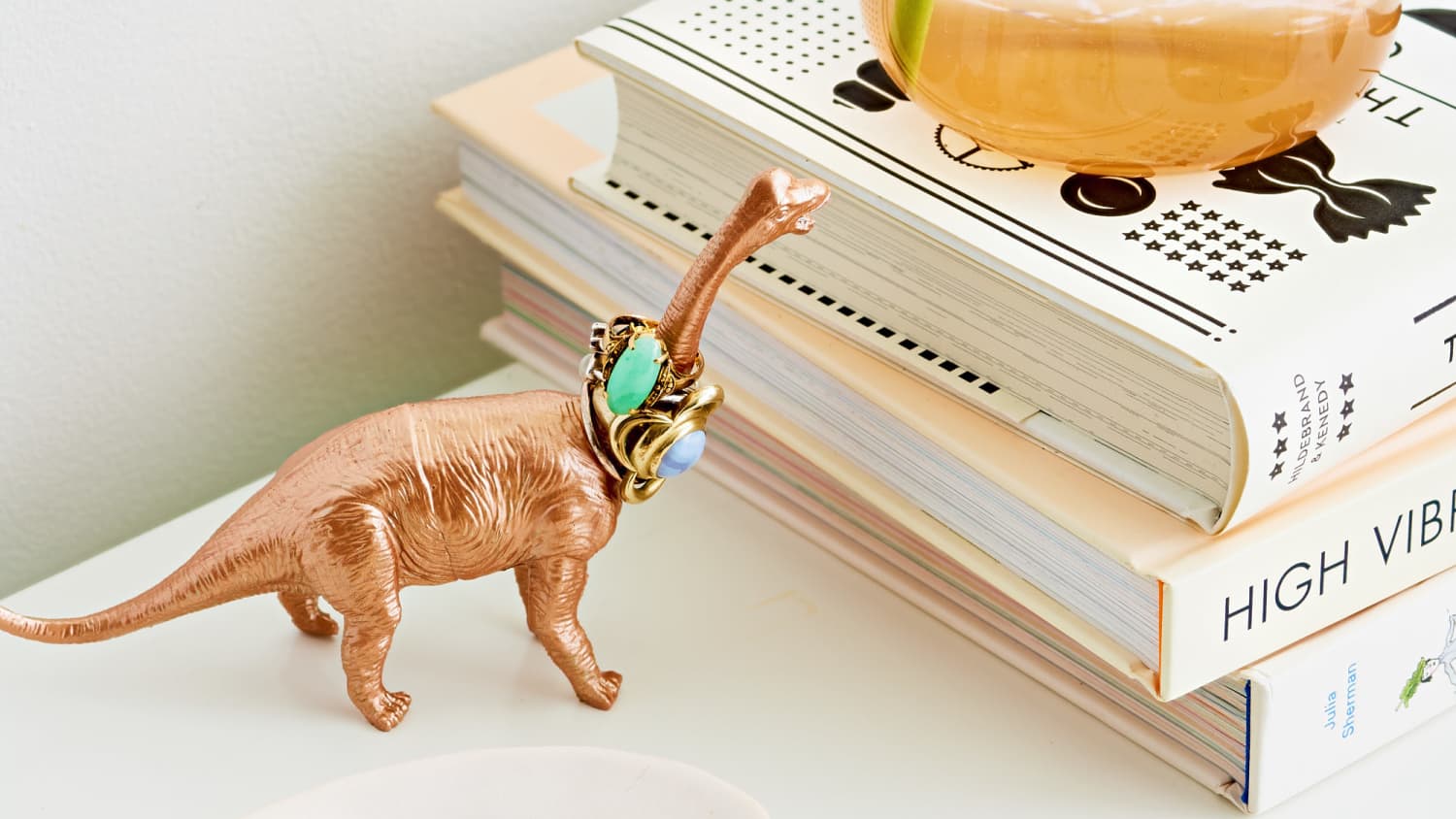 Alma tabletop jewelry hotsell storage