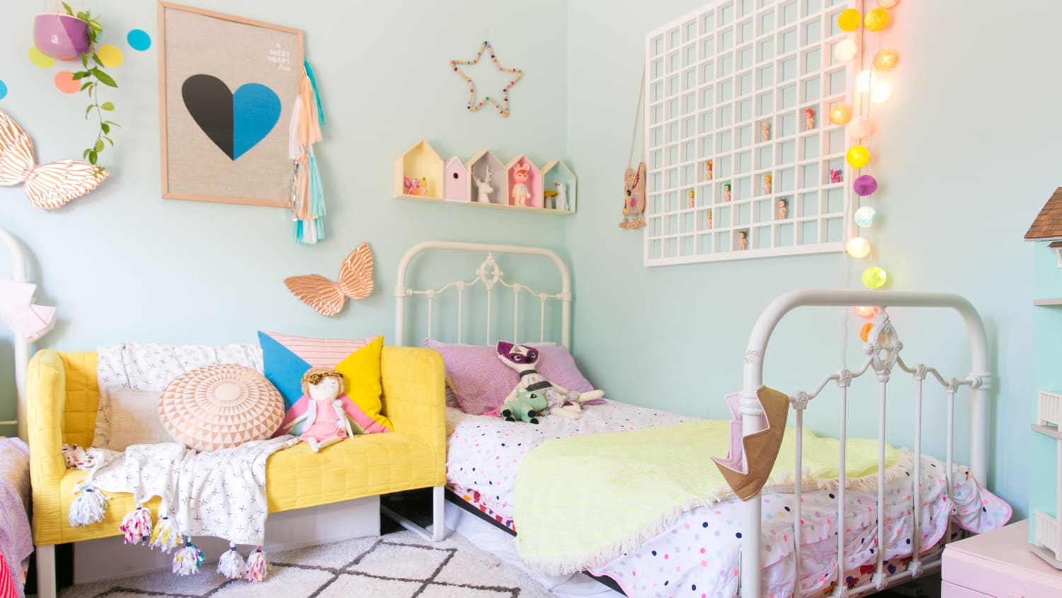 Kids room sales decor stores