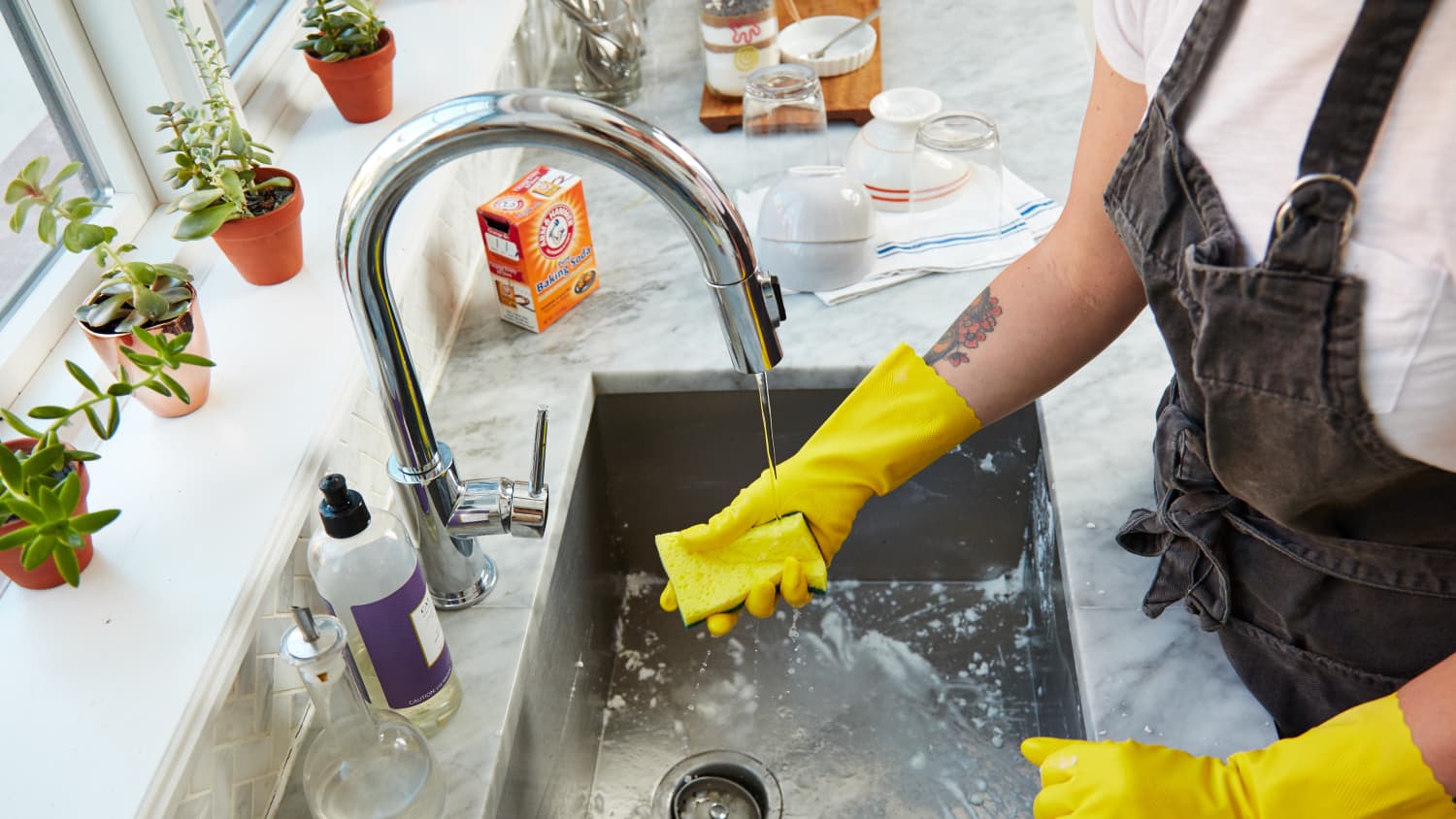 3 Best Dishwashing Gloves for 2021 The Kitchn
