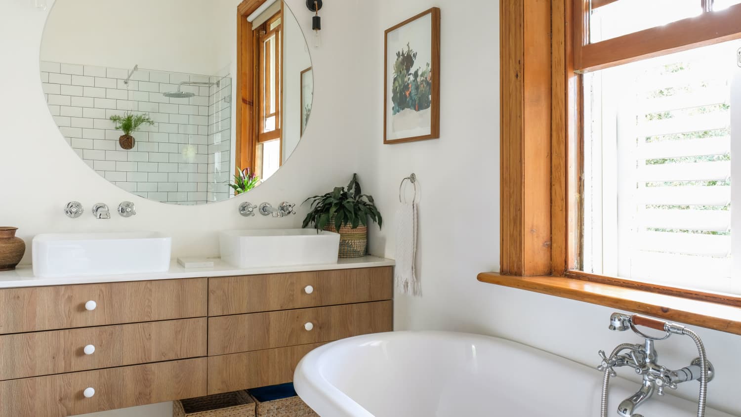 Bathroom Vanity Lighting Ideas and Design Tips Apartment Therapy