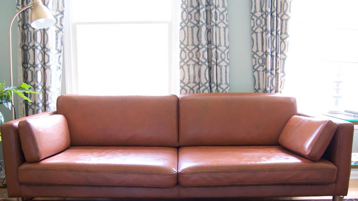 Can You Paint a Leather Sofa Leather Furniture Paint How Tos Apartment Therapy