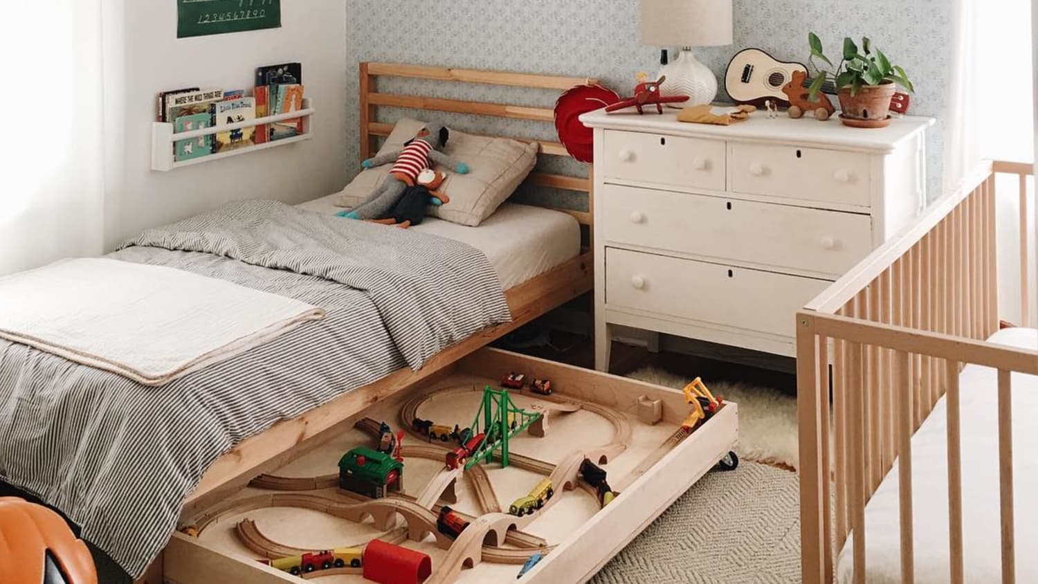 Clever Ideas for Using the Space Under Kids Beds Apartment Therapy
