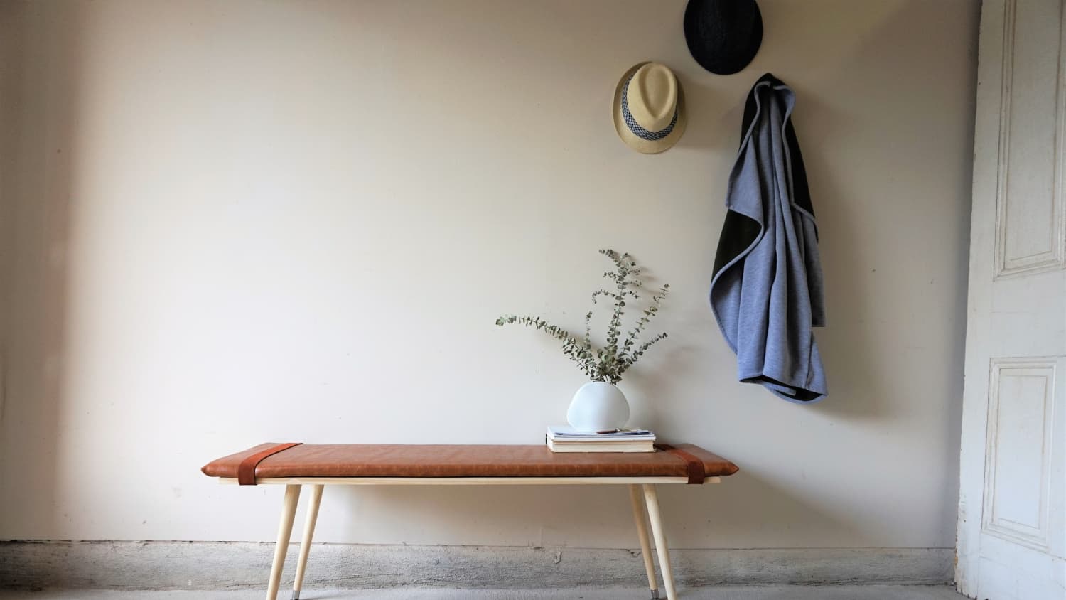 Wood and store leather bench