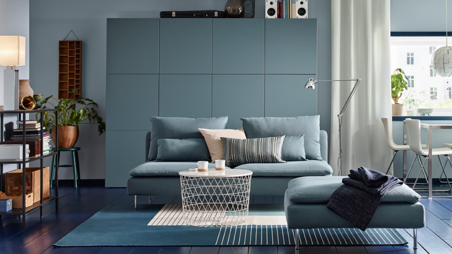 Lounge suites under best sale $1000