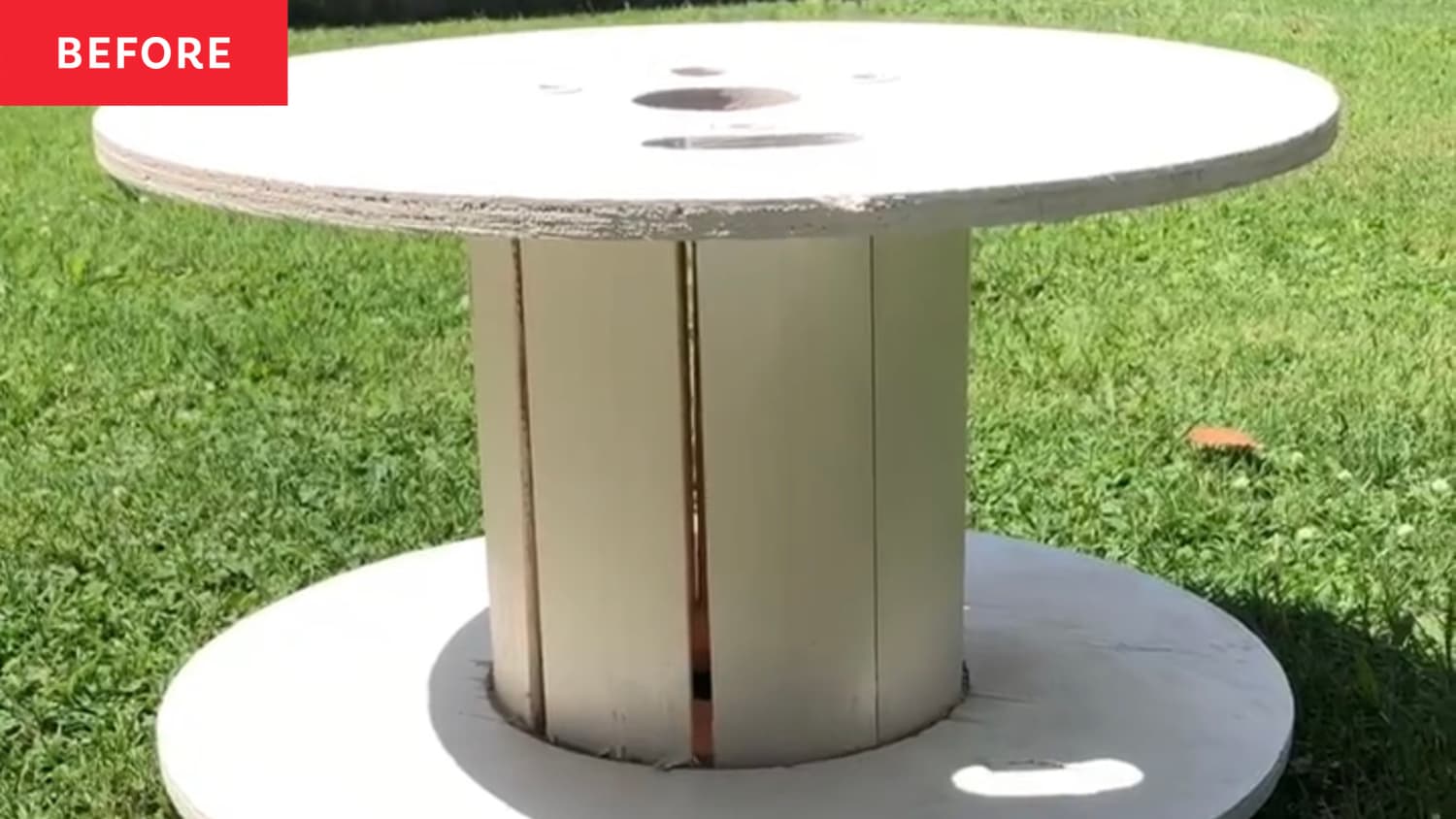 Spool store coffee table