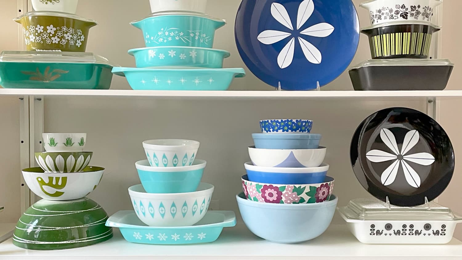 How to Collect Vintage Pyrex Expert Tips for Collecting Vintage