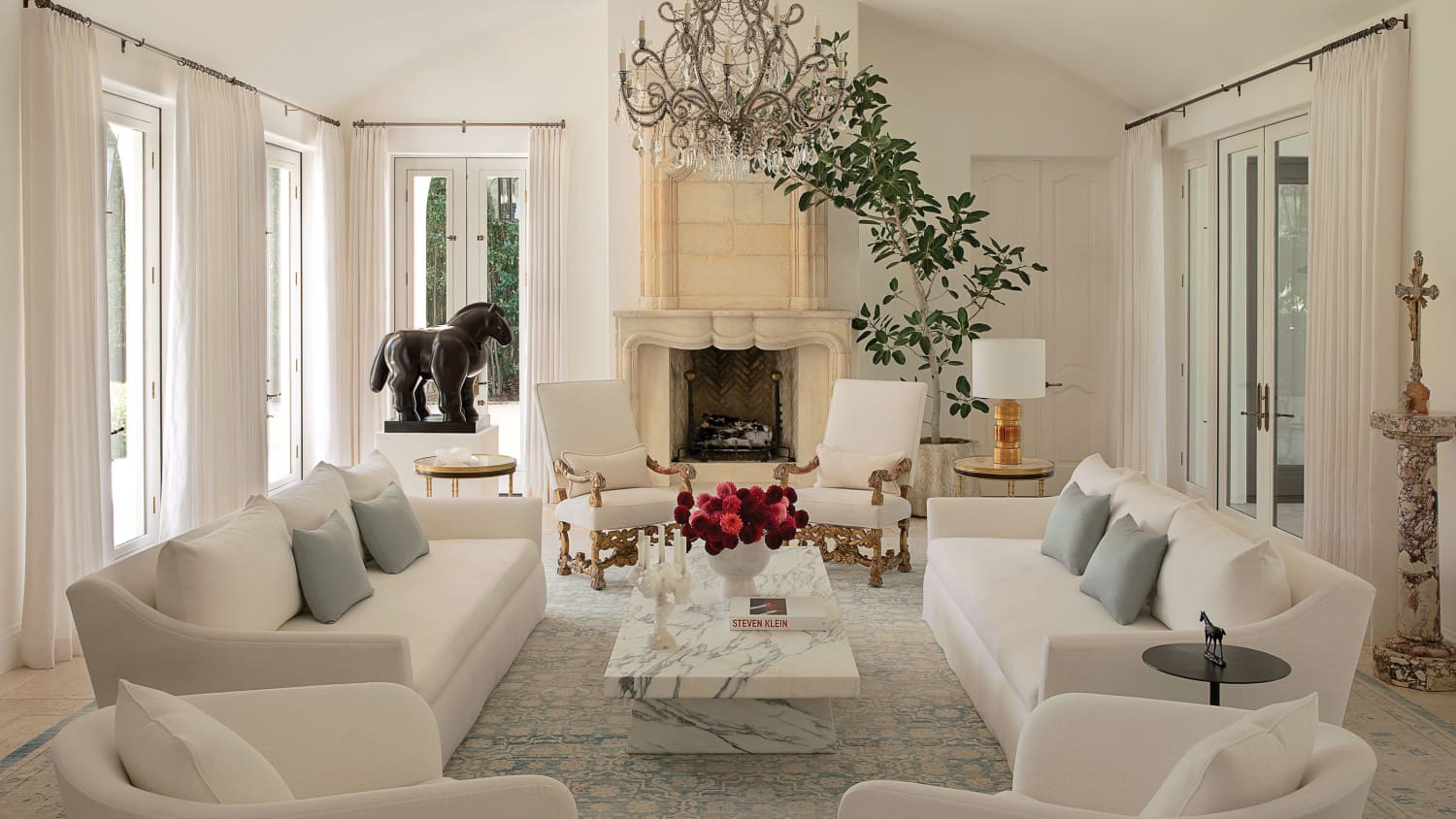 Sofia vergara online green sofa