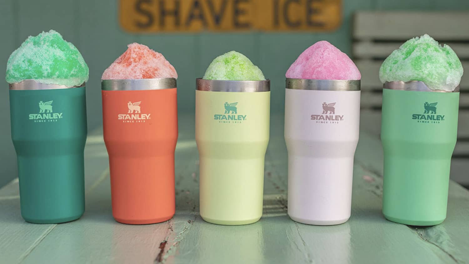 Stanley The Iceflow Flip Straw Tumbler 30 oz - 6 colors available