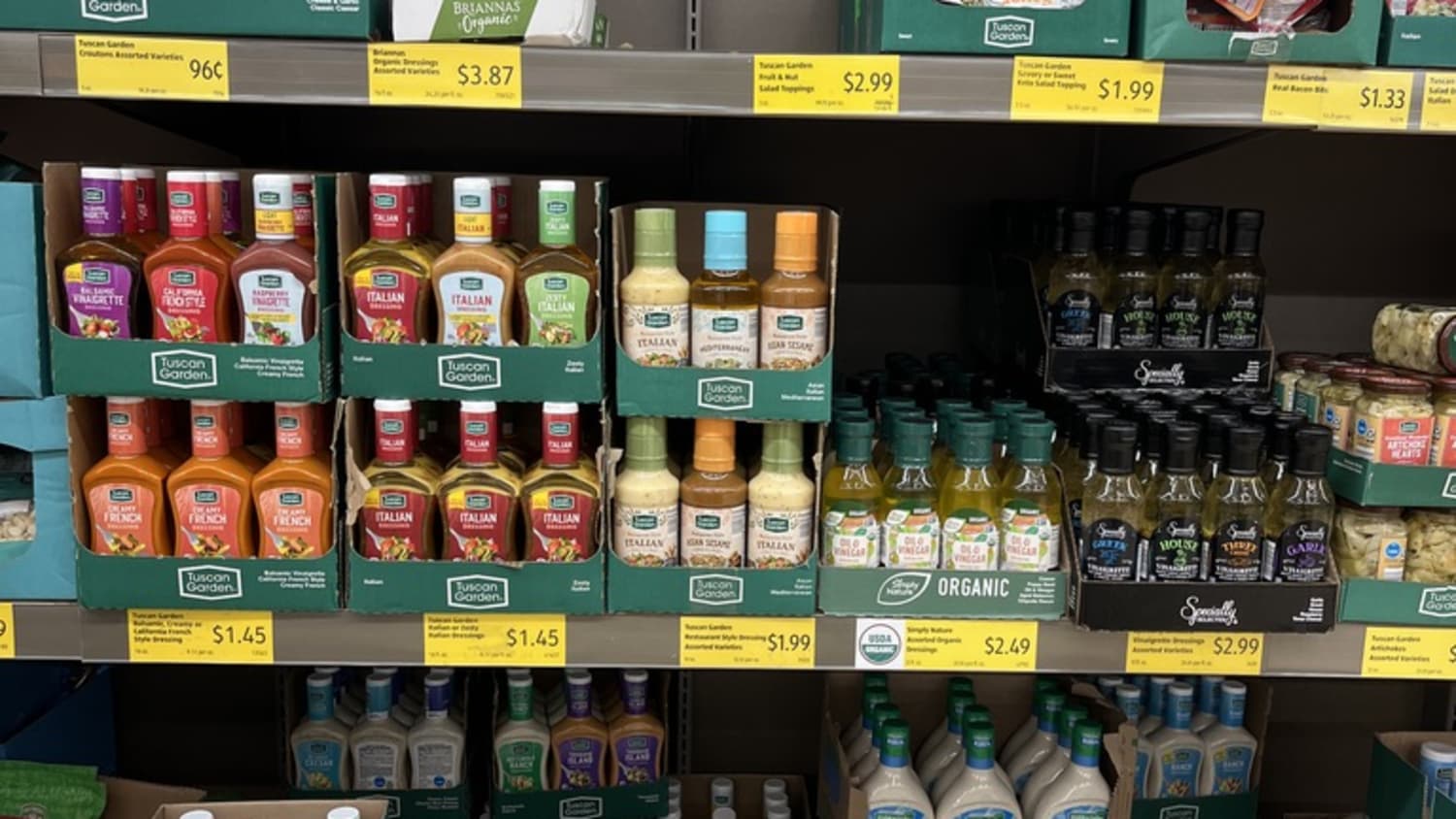 The Best Bottled Salad Dressing You Can Buy at Aldi - 2022 | The Kitchn