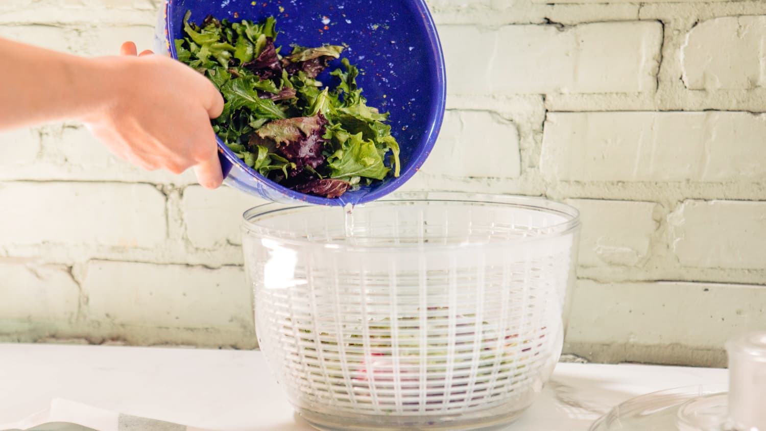 The Quick And Painless Way To Clean A Salad Spinner