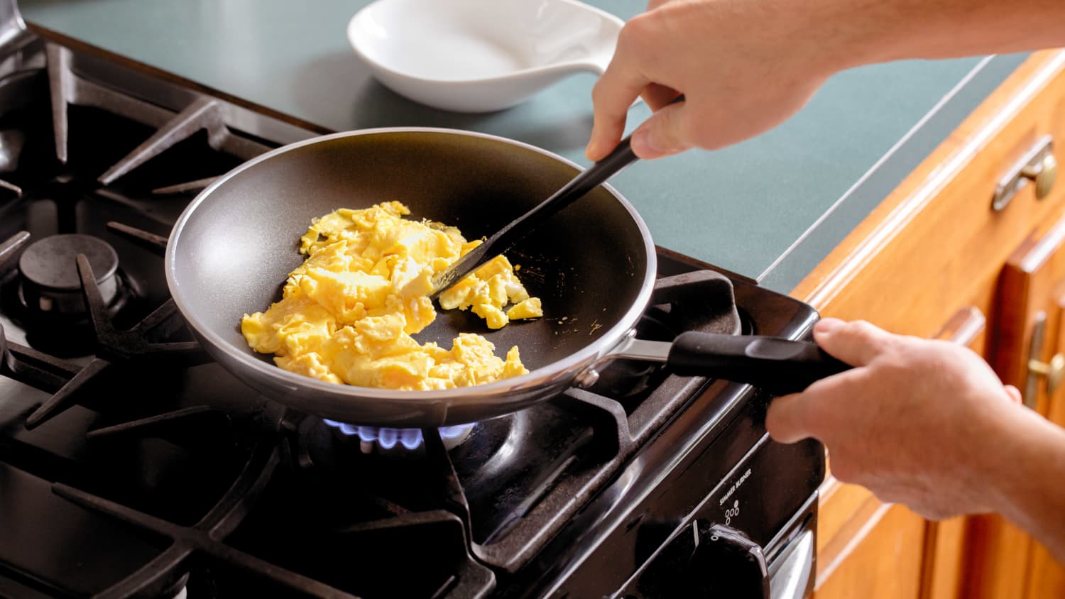 Nonstick Small Frying Pan Skillet 6 Egg Pan Omelet Pan, Non Stick
