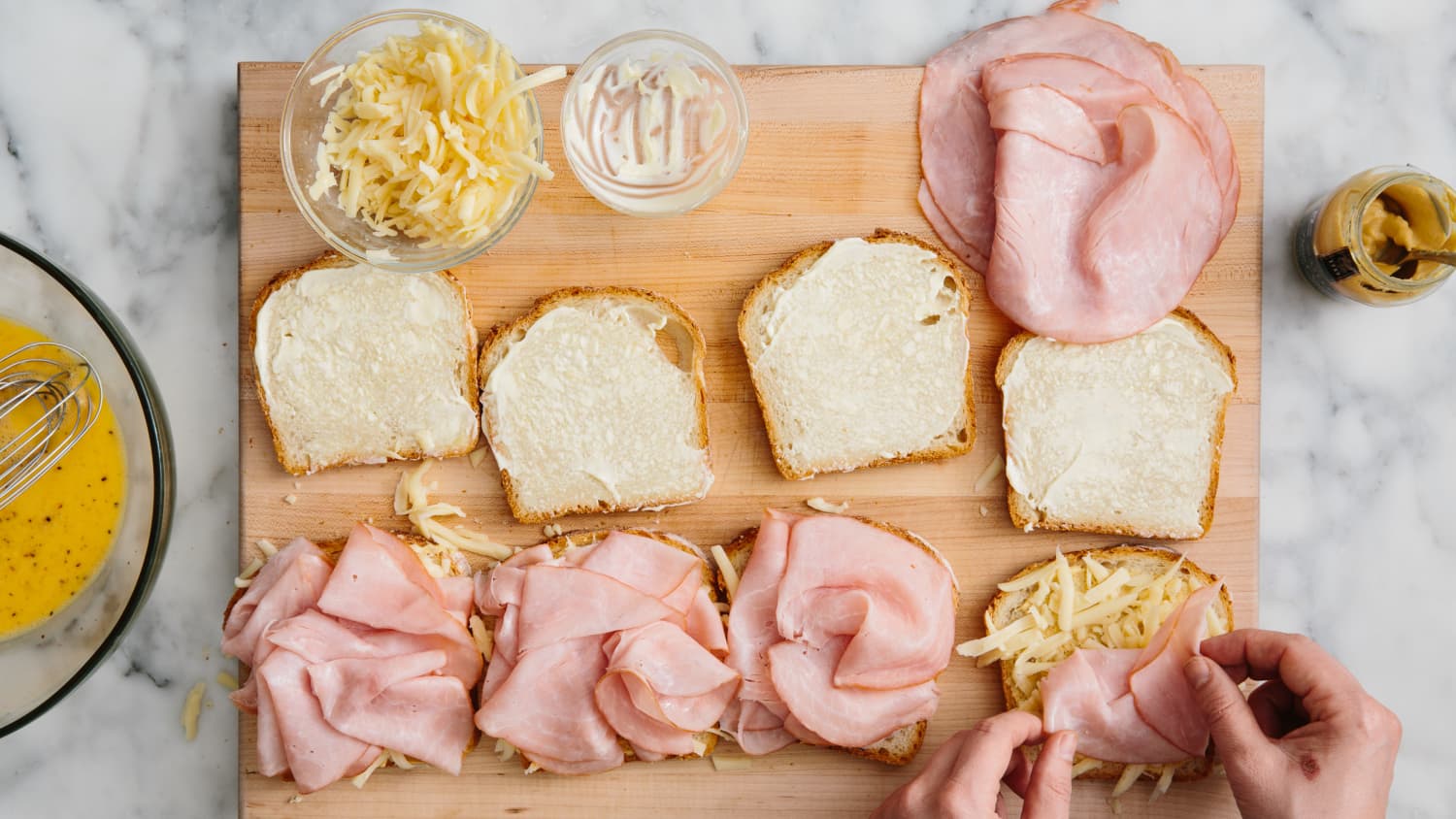 This Clever Little Gadget Makes Sandwiches That Are 'Better Than