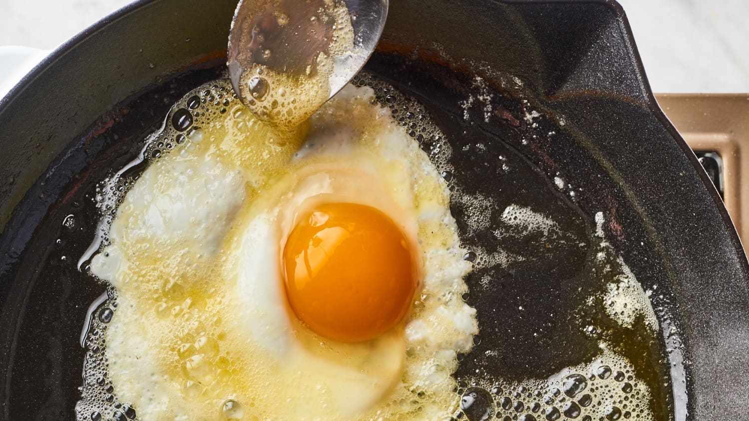 Butter-Basted Eggs Recipe (Buttery)