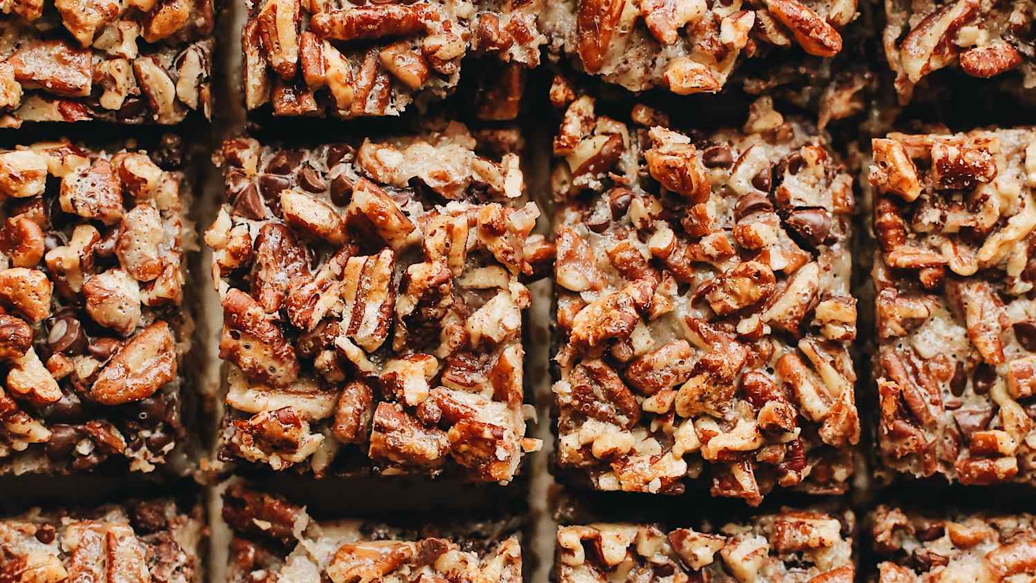 Granny&#8217;s Famous Maple-Coconut Christmas Bars-image