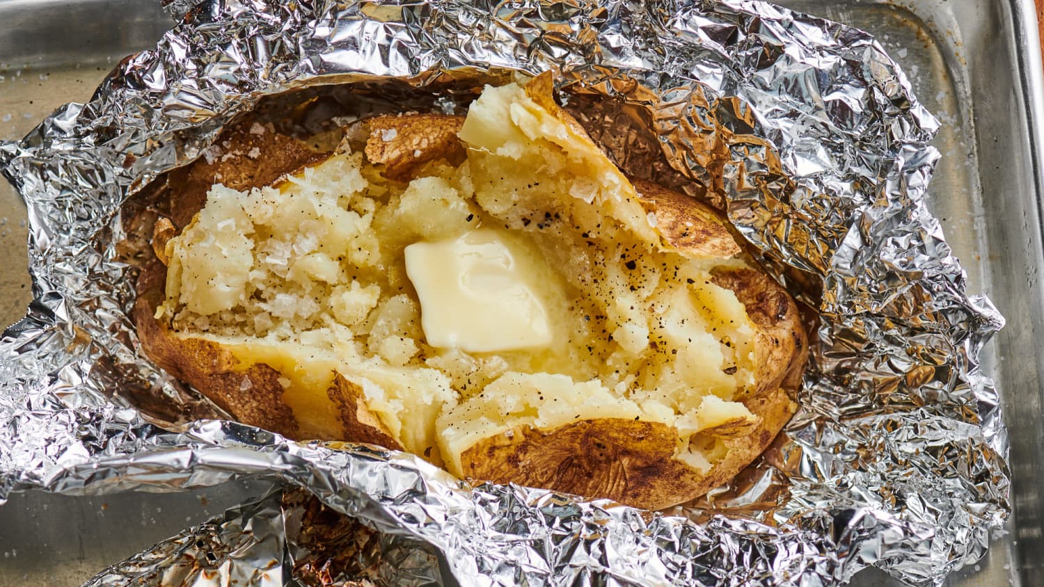 How to Make the Perfect Baked Potato - The Conscientious Eater