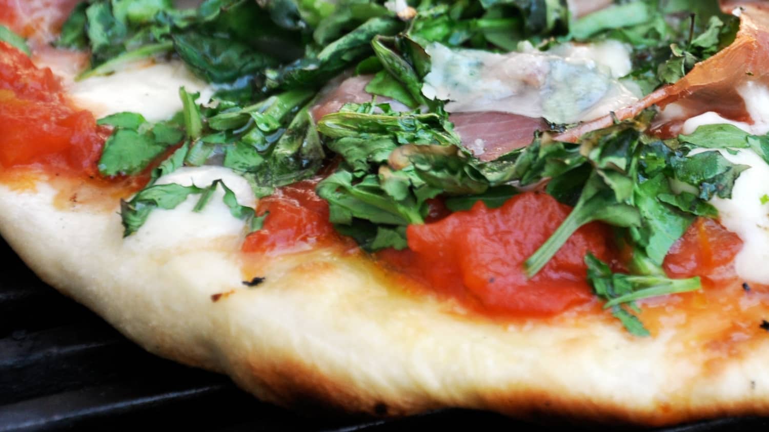 How to Make an Awesome Pizza on the Grill, Grilling Inspiration